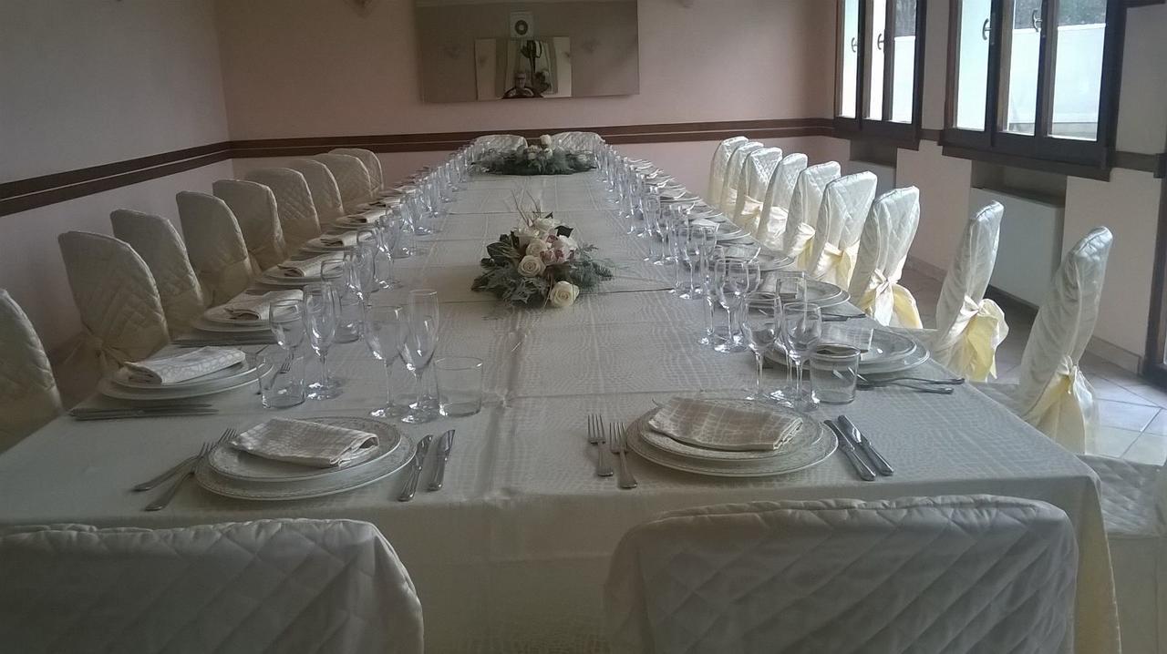 Albergo Ristorante Da Domenico مونتي سان سافينو المظهر الخارجي الصورة