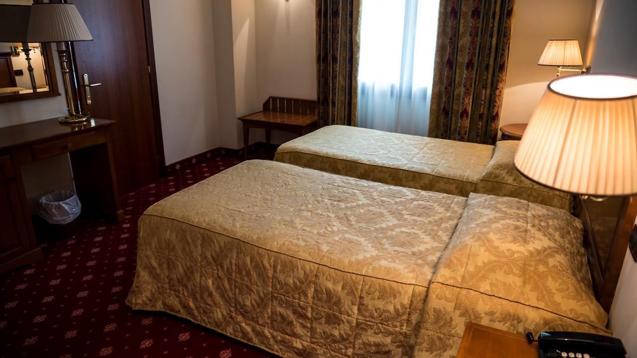 Albergo Ristorante Da Domenico مونتي سان سافينو المظهر الخارجي الصورة